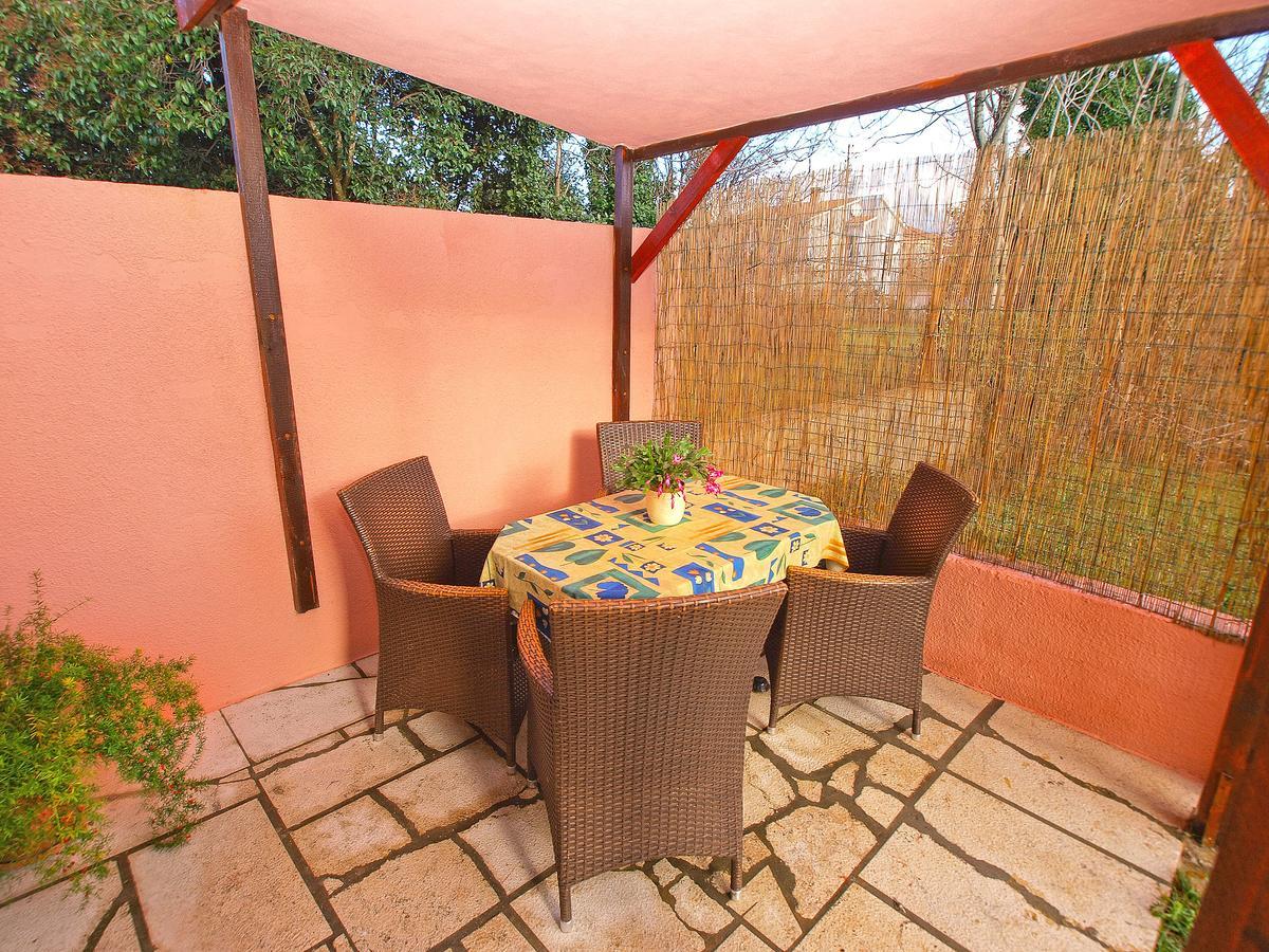 Apartments Centar 365 Fazana Exterior photo